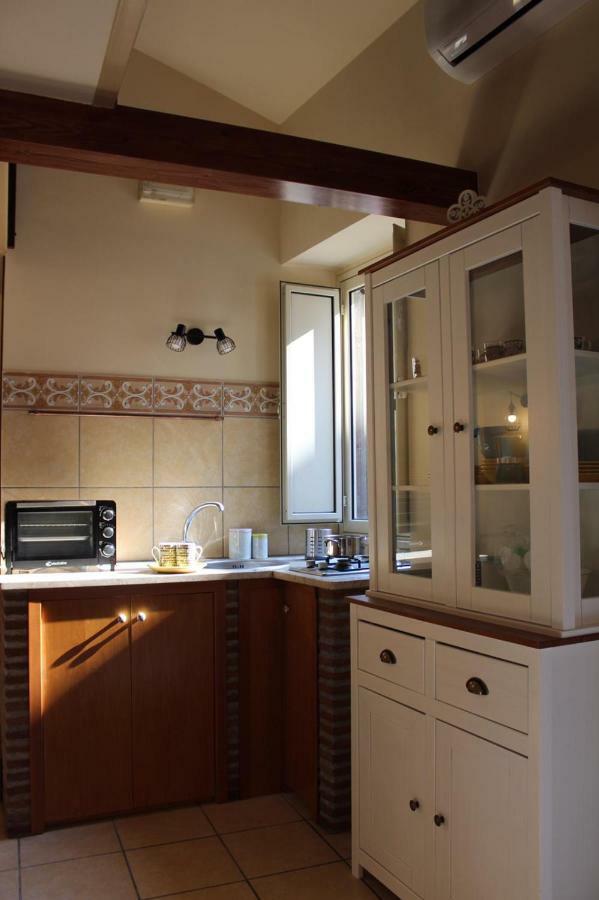 Cortiletto 37 Apartment Catania Luaran gambar