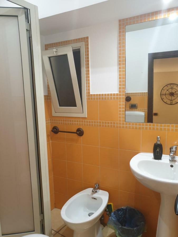Cortiletto 37 Apartment Catania Luaran gambar